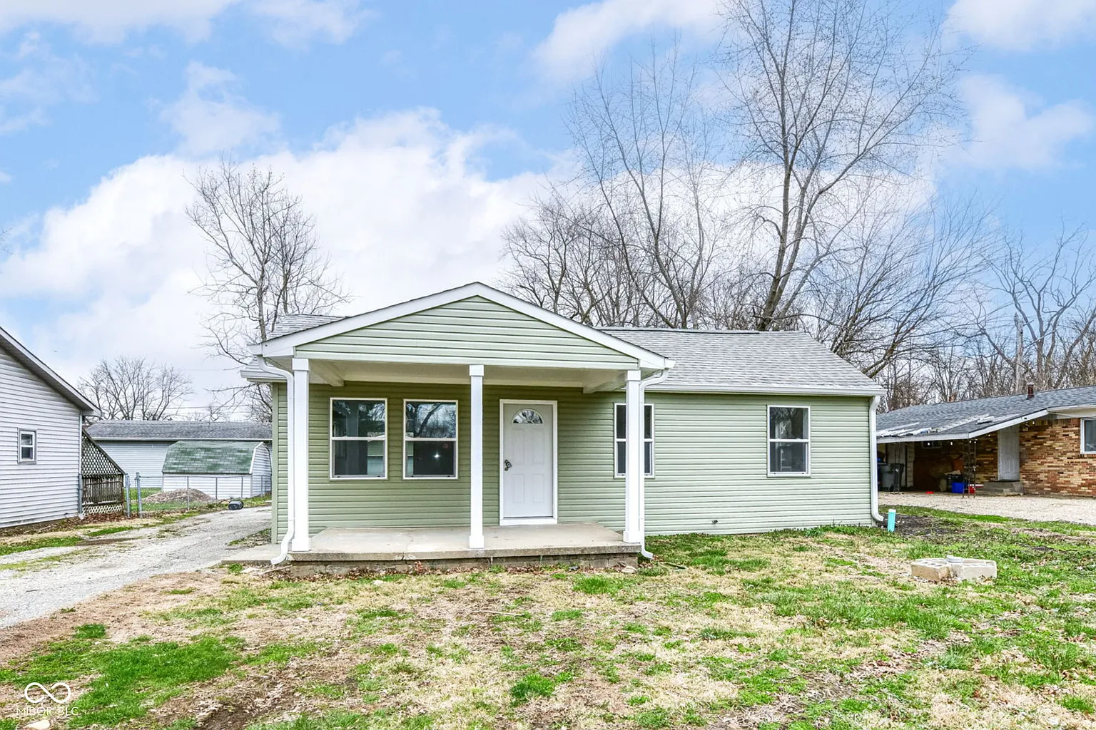 3106 E Sumner Ave photo 1