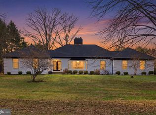 148 Lambertville Hopewell Rd, Hopewell, NJ 08525