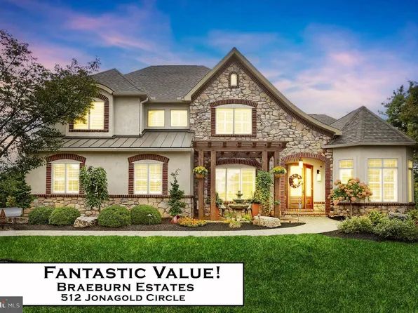 512 Jonagold Cir, Mechanicsburg, PA 17055