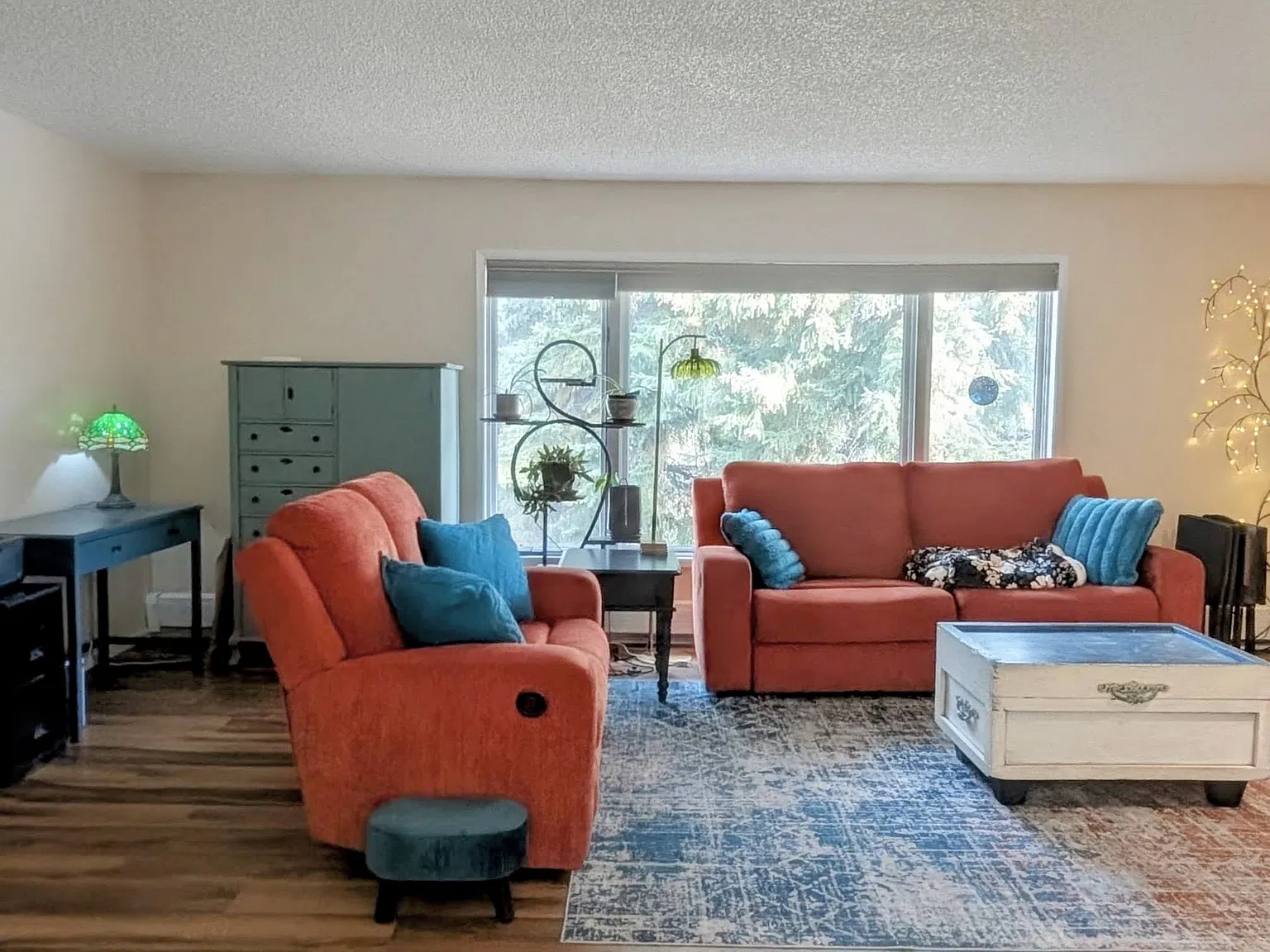 2 bed, 960 sqft, $2,300 — Photo 3