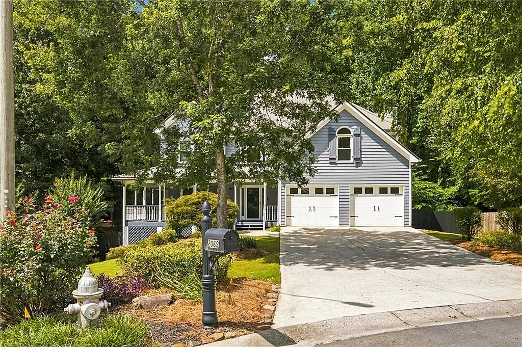 4 bed, 3.5 bath, 3446 sqft, $3,850 — Photo 3