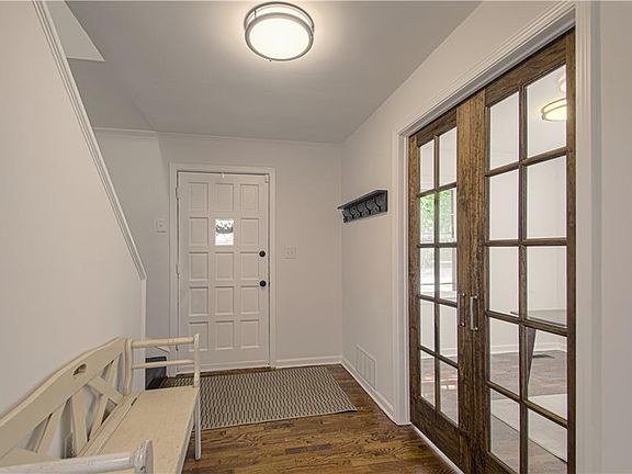 3rd image of 2838 S 8th Ter
