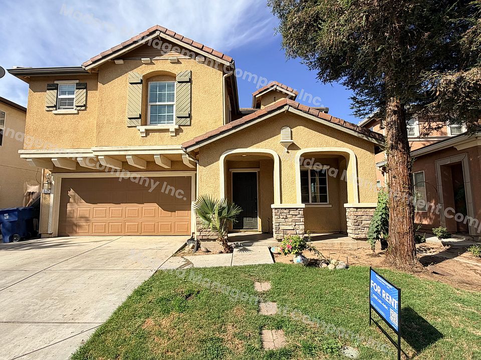 1st image of 846 Papaya St