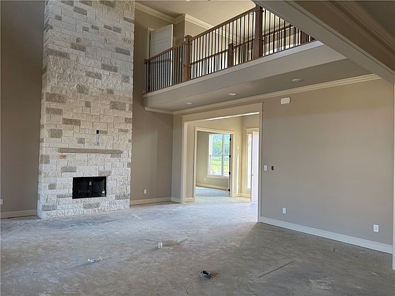 3rd image of 1000 Calaveras Ct