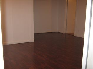 933 8th Ave APT 2, New York, NY 10019