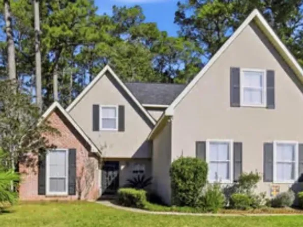 697 Sweet Bay Dr, Mandeville, LA 70448