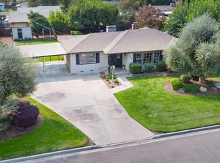 2223 E College Ave, Visalia, CA 93292