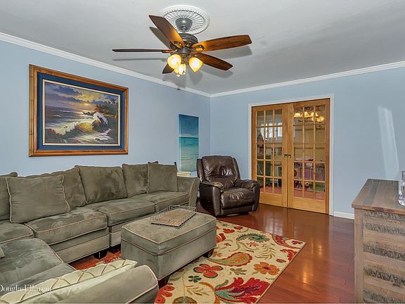 4th image of 58 Polo Ln