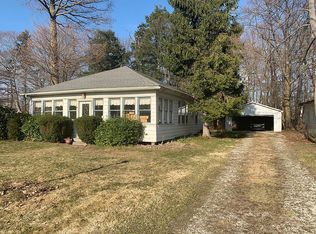 221 Glenruadh Ave, Erie, PA 16505