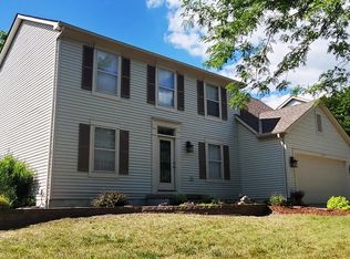 113 Clayburn Dr, Pataskala, OH