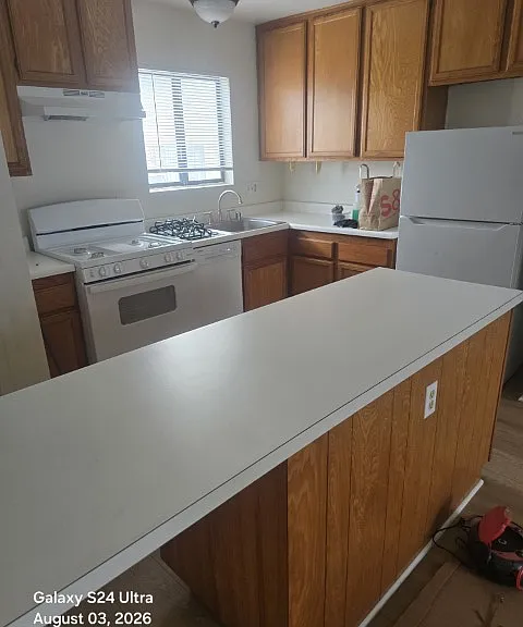 1032 Newport Ave #3 — Photo 2