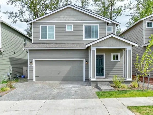 1521 W 15th St, La Center, WA 98629