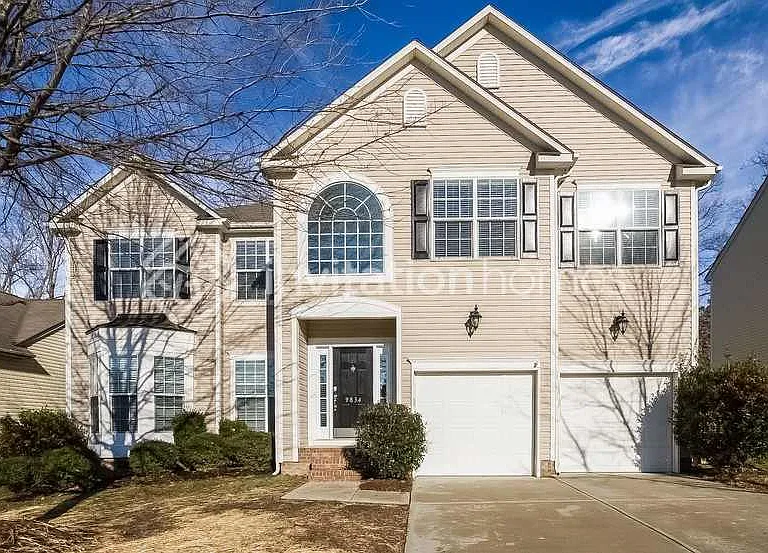 9834 Edinburgh Ln — Photo 1