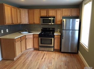 114 Main St APT 25, Northport, NY 11768