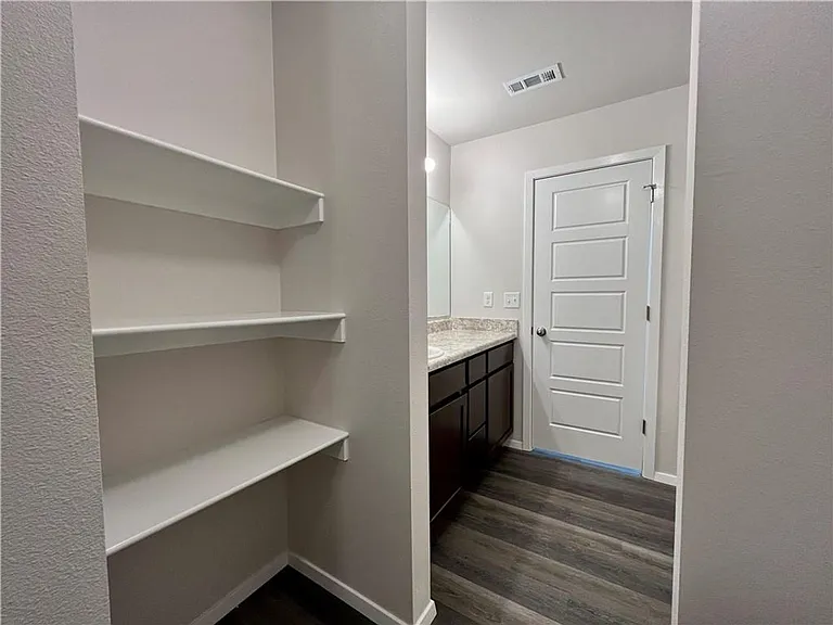 3231 Red Tail Way — Photo 15