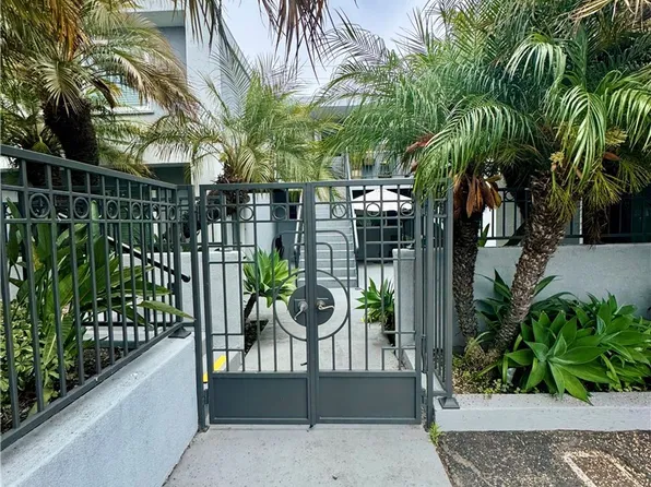 970 Glenneyre St APT D, Laguna Beach, CA 92651