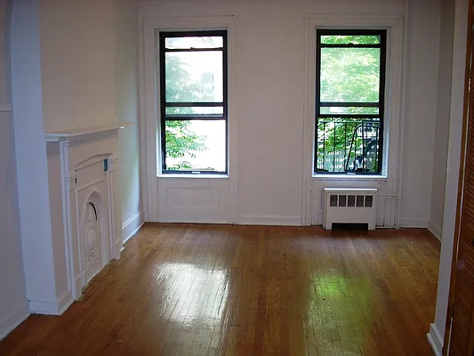 Rented by Sky Management | media 24