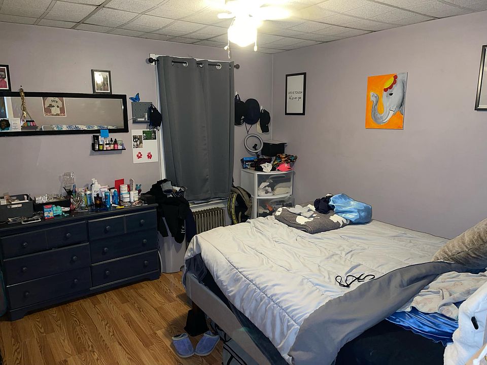 2nd image of 1628 Niagara St #1
