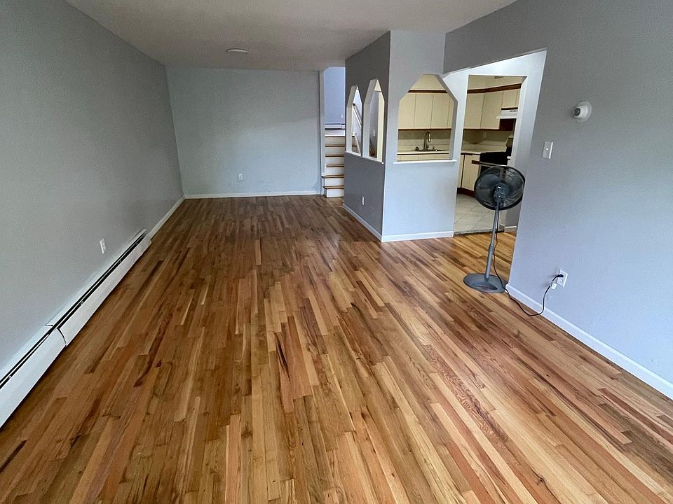 1st image of 91 West Ter #1