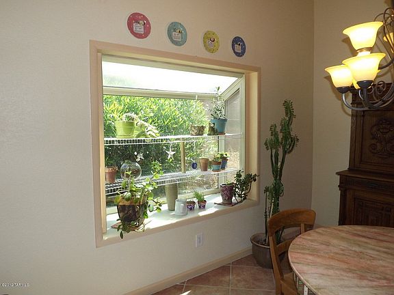 4th image of 9314 N Hampshire Dr