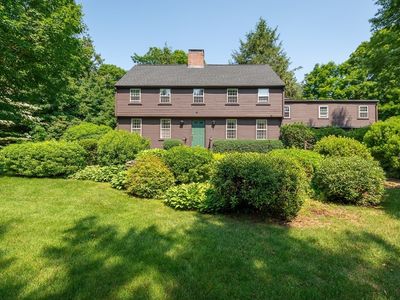49 Walnut Rd, South Hamilton, MA, 01982