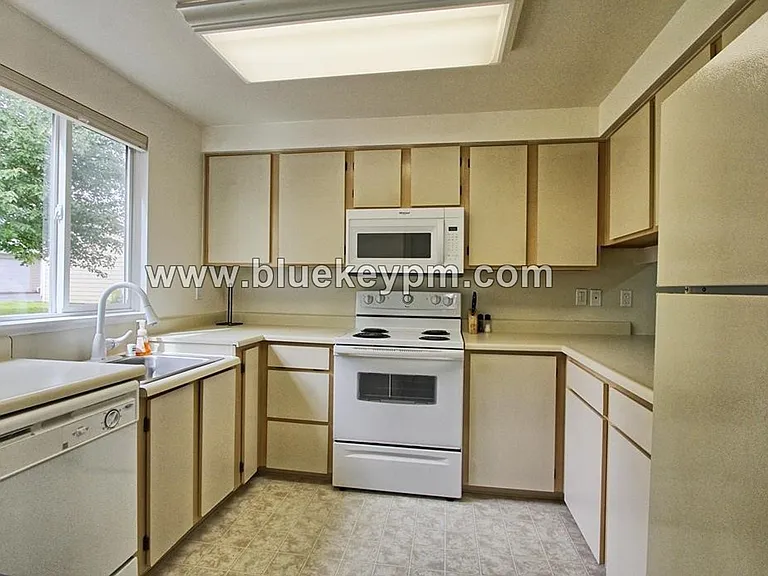 13216 NE Salmon Creek Ave #S5 — Photo 5