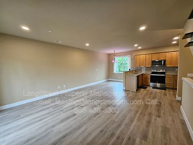 12086 SE Harold St — Photo 4