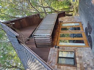 43 Alice Ave, Garberville, CA 95542