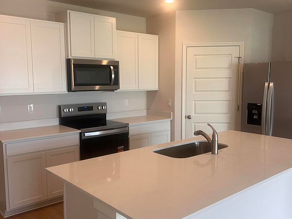 4th image of 1684 Garabaldi Cir SE