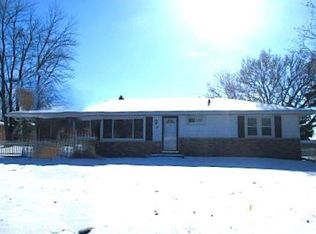 303 James Pkwy, Washington, IL 61571
