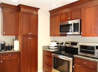 61-63 Flett Rd #1, Belmont, MA 02478
