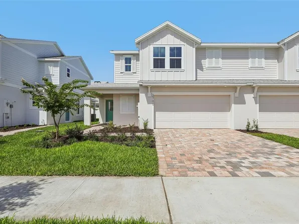 2700 Meadow Crest Dr, Saint Cloud, FL 34773