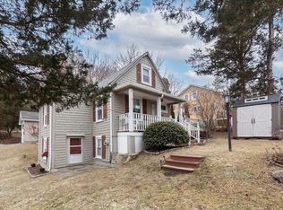 10 Garibaldi St, Plymouth, MA 02360