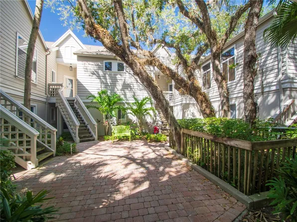 1315 Winding Oaks Cir E APT 908, Vero Beach, FL 32963