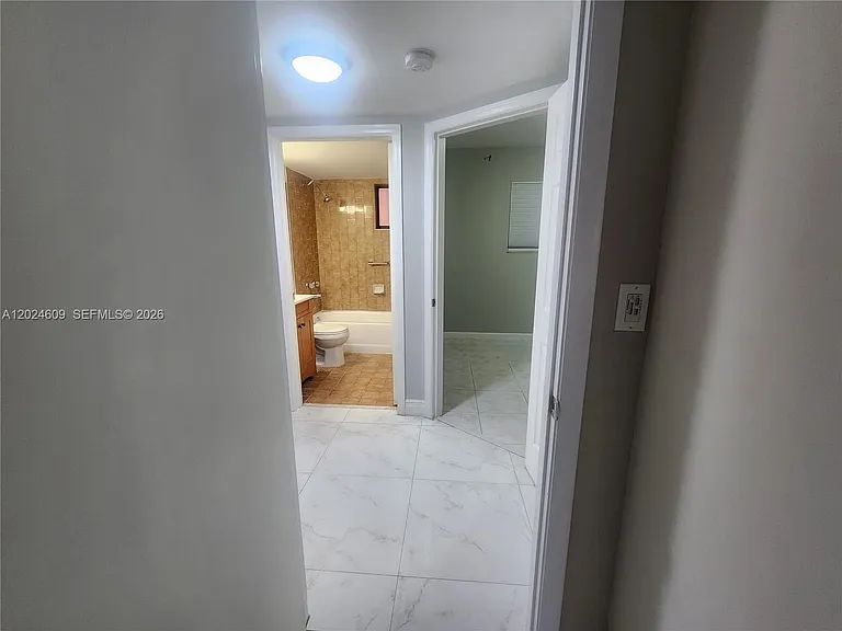 5350 W 21st Ct #203 — Photo 23