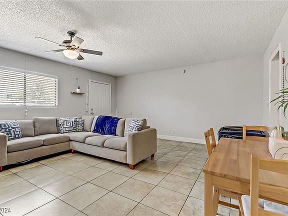 5th image of 209 Paul Ave