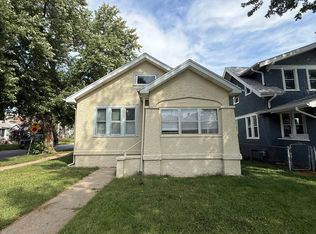 2744 Titus Ave, Omaha, NE 68112