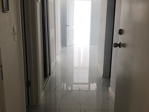 2nd image of 1460 NE 169th St APT 309