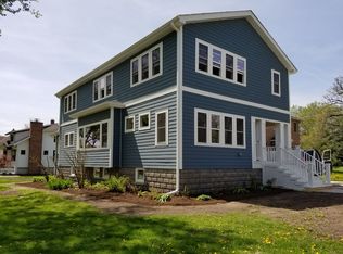 204 W Bloomingdale Rd, Itasca, IL 60143