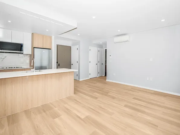 1054 41st Street image 1 of 6