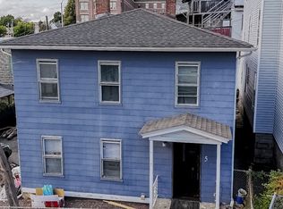 5 Palmer St, Worcester, MA 01605