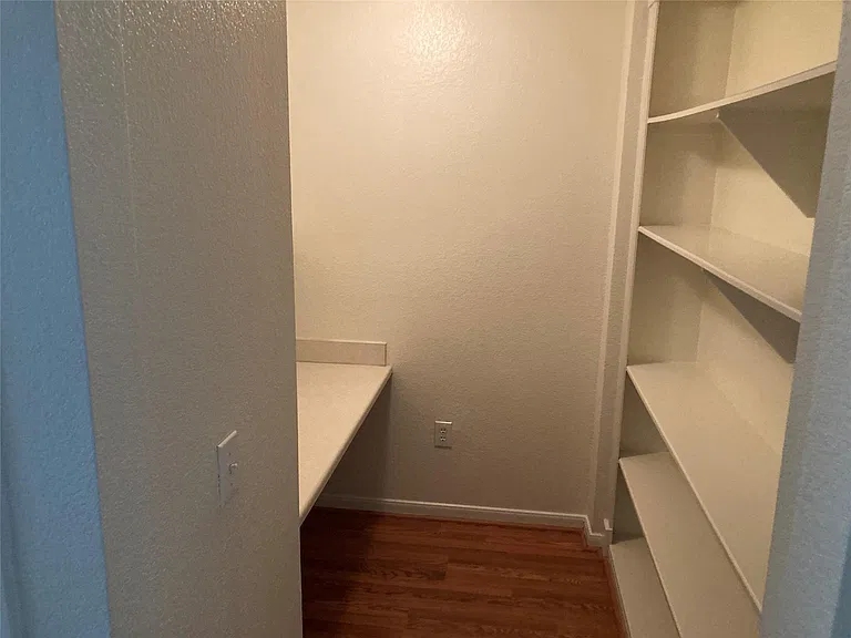 7575 Kirby Dr #2304 — Photo 17