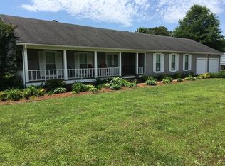 215 Hansen Meadow Ln, Mc Kenzie, TN 38201