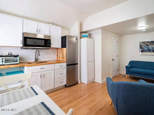 32 Leonard Ave, Atlantic Highlands, NJ 07716