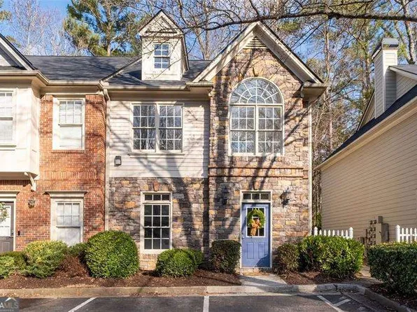 1270 Harris Commons Pl, Roswell, GA 30076