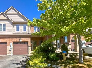 541 Winston Rd #33, Grimsby, ON L3M 0C5