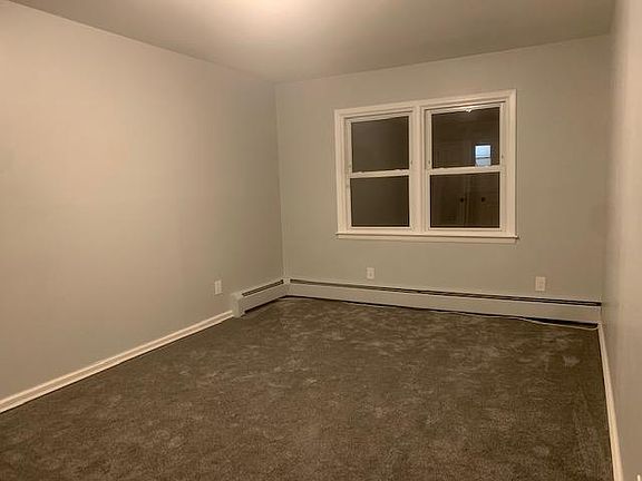 5th image of 9437 118th St