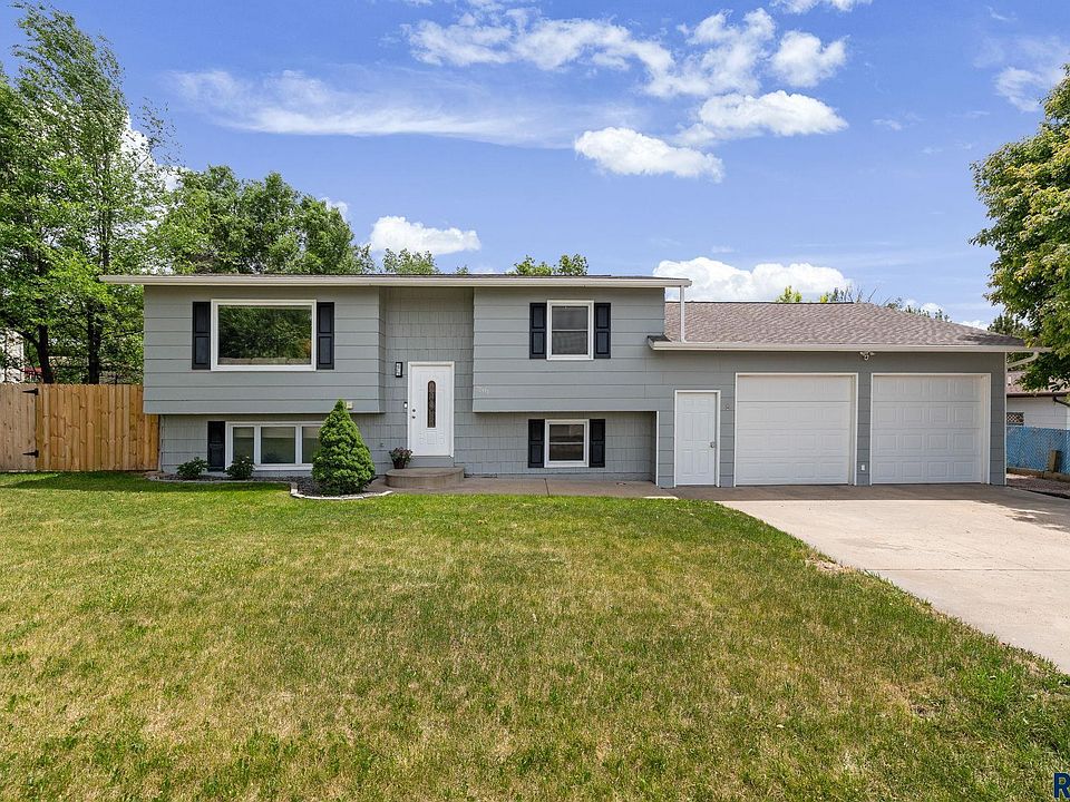 1st image of 7501 Jane Dr