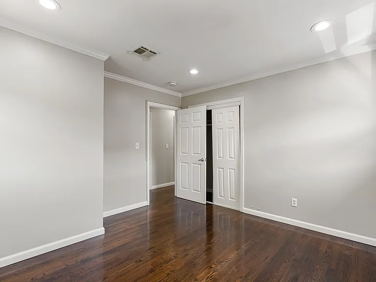 2089 Galloping Hill Rd #1 — Photo 2