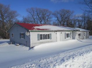 4 McDonald Rd, Mooers Forks, NY 12959